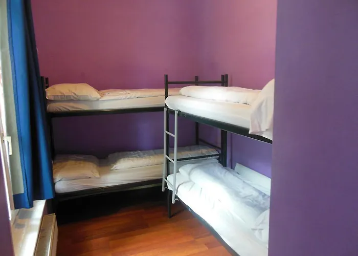 سليب-إن * أمستردام