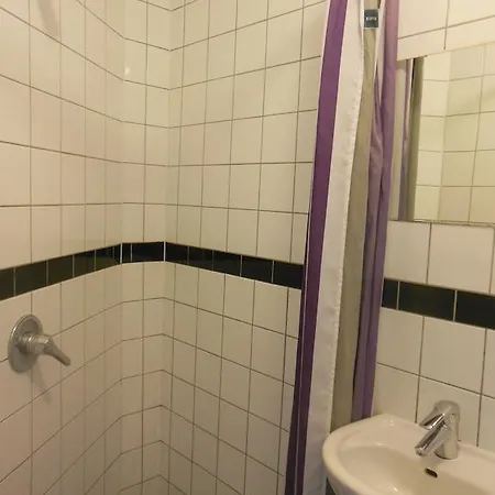 Vandrarhem Sleep-inn *