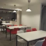 Sleep-inn 호스텔 *