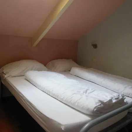 Sleep-inn Hostel